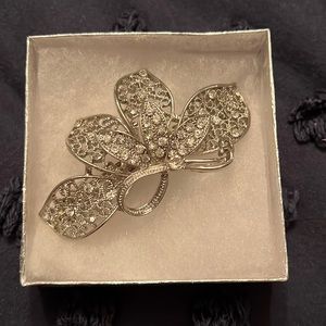 New in box Floral rhinestone hair barrette
